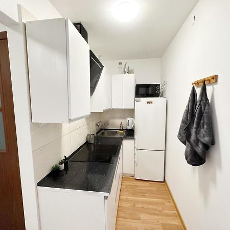 Anielewicza 26 Rooms وارسو المظهر الخارجي الصورة