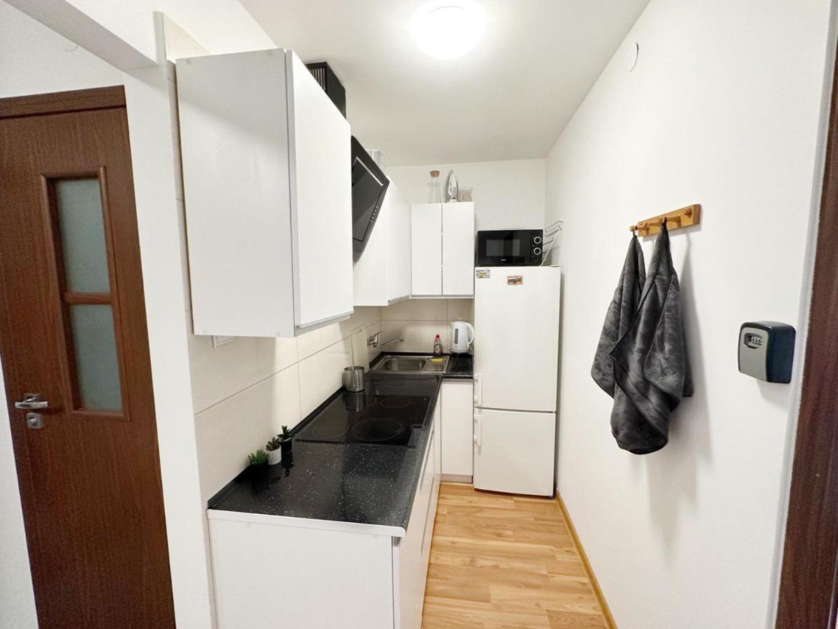 Anielewicza 26 Rooms وارسو المظهر الخارجي الصورة
