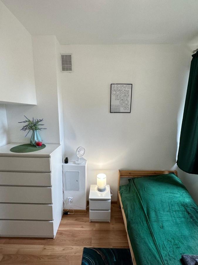 Anielewicza 26 Rooms وارسو المظهر الخارجي الصورة